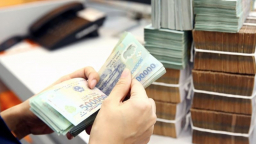 Thu ngân sách nhà nước 5 tháng đạt 1,34 triệu tỷ, bằng 53% dự toán