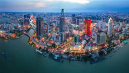'Chính sách tài khóa không chỉ là bệ đỡ mà phải trở thành lực kéo tăng trưởng'