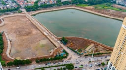 Toàn cảnh hồ điều hòa rộng tương đương Hồ Gươm, gần trung tâm hành chính mới sắp hoàn thành