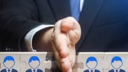 Ông chủ mạnh tay tinh gọn, hàng nghìn nhân sự ngân hàng đồng loạt mất việc