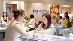 PNJ suy giảm lợi nhuận vì giá vàng leo thang