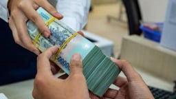 Thương chiến căng thẳng, chính sách lãi suất sẽ thế nào?
