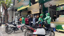 Thuê cửa hàng mặt phố lớn: Hai 'số phận' trên cùng 1 con đường