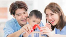 Bảo hiểm nhân thọ ‘thay máu’ sản phẩm: Quyền lợi khách hàng có bị cắt bớt?