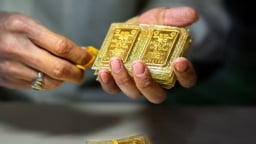 Mua, bán vàng 20 triệu/ngày bắt buộc phải chuyển khoản