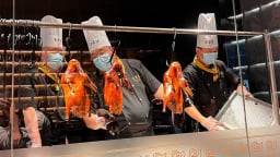 Trung Quốc - EU leo thang căng thẳng vì... vịt quay Bắc Kinh
