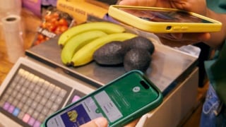 NẮM HẾT DỮ LIỆU VÀ BIẾT RÕ DÒNG TIỀN NGƯỜI KINH DOANH