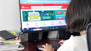 Sàn online nộp thuế thay người bán hàng: Chưa có nghị định, tất cả tạm dừng