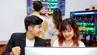 Cổ phiếu tăng mạnh: Gelex dẫn sóng, HAH âm thầm vượt đỉnh