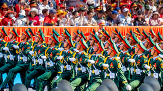 Hình ảnh ấn tượng từ Lễ diễu binh, diễu hành Kỷ niệm 50 năm Ngày Giải phóng miền Nam