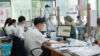 Ngân sách khó khăn, chưa tăng lương trong năm 2025?