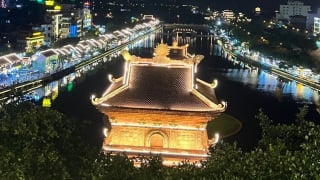 Lung linh phố cổ Hoa Lư