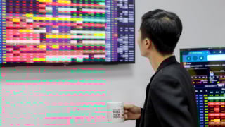 VN-Index hạ nhiệt: Nhịp điều chỉnh cần thiết cho mặt bằng giá mới