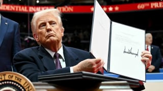 Chính quyền TT Trump ‘siết nhập cư’, thêm 36 quốc gia vào diện cảnh báo?