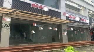 'Phố nhà giàu' Phú Mỹ Hưng đìu hiu, treo biển cho thuê dài ngày vẫn vắng khách