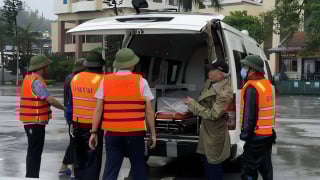Vụ lật tàu trên Vịnh Hạ Long: Tìm thấy thi thể 1 nạn nhân 6 tuổi