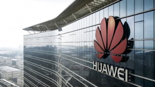 Huawei: Thoát sự bóp nghẹt của Mỹ, vượt lên làm thủ lĩnh AI Trung Quốc