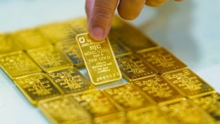 Lãi hơn 40 triệu đồng mỗi lượng sau một năm mua vàng