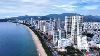  Khánh Hòa: Tham vọng về cực kinh tế năng động bên bờ biển dài nhất nước