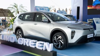 Không gian rộng, đi xa êm ái, VinFast Limo Green hút khách thuê xe tự lái