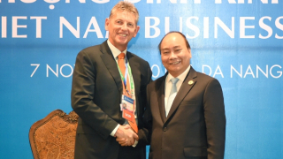 Thủ tướng tiếp lãnh đạo Exxon Mobile, Abbott, PwC bên lề APEC