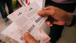 Người chơi Vietlott chưa nhận hết tiền thưởng, Jackpot đã 'nổ' tiếp