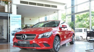 Đừng để người dùng 'quay lưng' với xe sang Mercedes