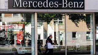 Mercedes-Benz 'dính' án phạt gian lận khí thải tại Hàn Quốc