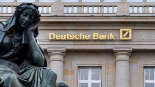 Loại trái phiếu đặc biệt làm hại Credit Suisse đang đe doạ Deutsche Bank
