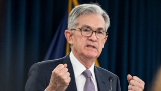 Fed giữ lãi suất cao nhất 23 năm: Vàng, USD căng thẳng kéo dài?