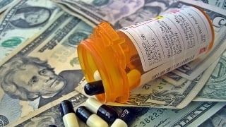 Mỹ đối mặt tình trạng thiếu thuốc tồi tệ nhất trong một thập kỷ