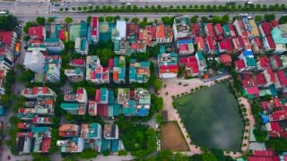 Dừng giao dịch 77 lô đất dịch vụ: Hà Nội xử lý nghiêm, không có vùng cấm