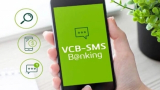 Ngân hàng tăng phí SMS Banking lên tới 1,1 triệu đồng/tháng