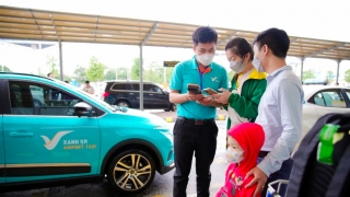 Làn sóng ô tô điện: Thay đổi cuộc chơi trên thị trường taxi