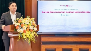 Thiếu tướng Nguyễn Thanh Nam - Chủ tịch Viettel Post  đột ngột xin từ nhiệm