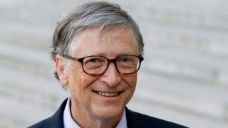 Tỷ phú Bill Gates rớt khỏi danh sách 10 người giàu nhất thế giới