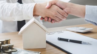 17 hành vi bị cấm: Môi giới bất động sản phải tuyệt đối tuân thủ