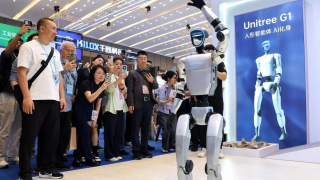  Không giảm giá mà chẳng sợ mất khách: Robot Trung Quốc vượt rào thuế quan