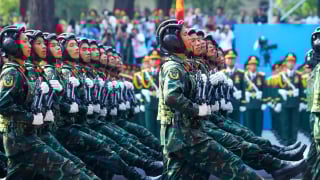 Lễ diễu binh, diễu hành kỷ niệm 50 năm Giải phóng miền Nam, thống nhất đất nước