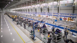 Lấn sâu thị trường lớn nhất Asean: VinFast vay 190 triệu USD xây nhà máy tại Indonesia