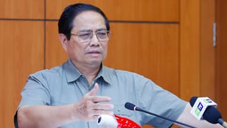 Thủ tướng: 'Thái Bình cần lấn biển và làm ngay đường 10 làn nối với Hưng Yên'