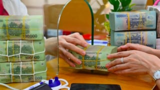 Những doanh nghiệp gửi 'núi tiền' vào ngân hàng