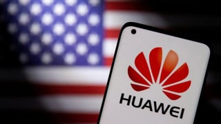 Mỹ vừa giáng đòn 'chí mạng' lên Huawei