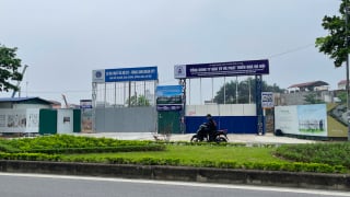 'NƠXH xây nơi xa xôi, mấy năm cũng không bán được'