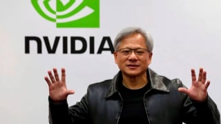 Vượt Microsoft, Nvidia lấy lại ngôi công ty giá trị nhất thế giới