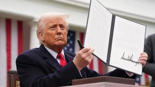 Sát hạn áp thuế 1/8, TT Trump lại ‘nới’ thêm 90 ngày cho Mexico