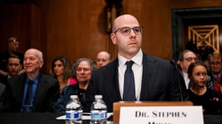 TT Trump đề cử thành viên Hội đồng Thống đốc Fed