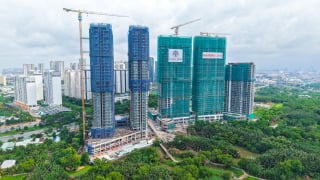 Dòng tiền đổ về đâu trong thời 'trăm hoa đua nở'?