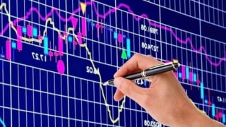 Cổ phiếu liên quan doanh nhân Vũ Văn Tiền tăng trần 7 phiên liên tiếp