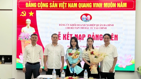 Chi bộ Tạp chí Đầu tư Tài chính kết nạp 2 đảng viên mới, công nhận 3 đảng viên chính thức